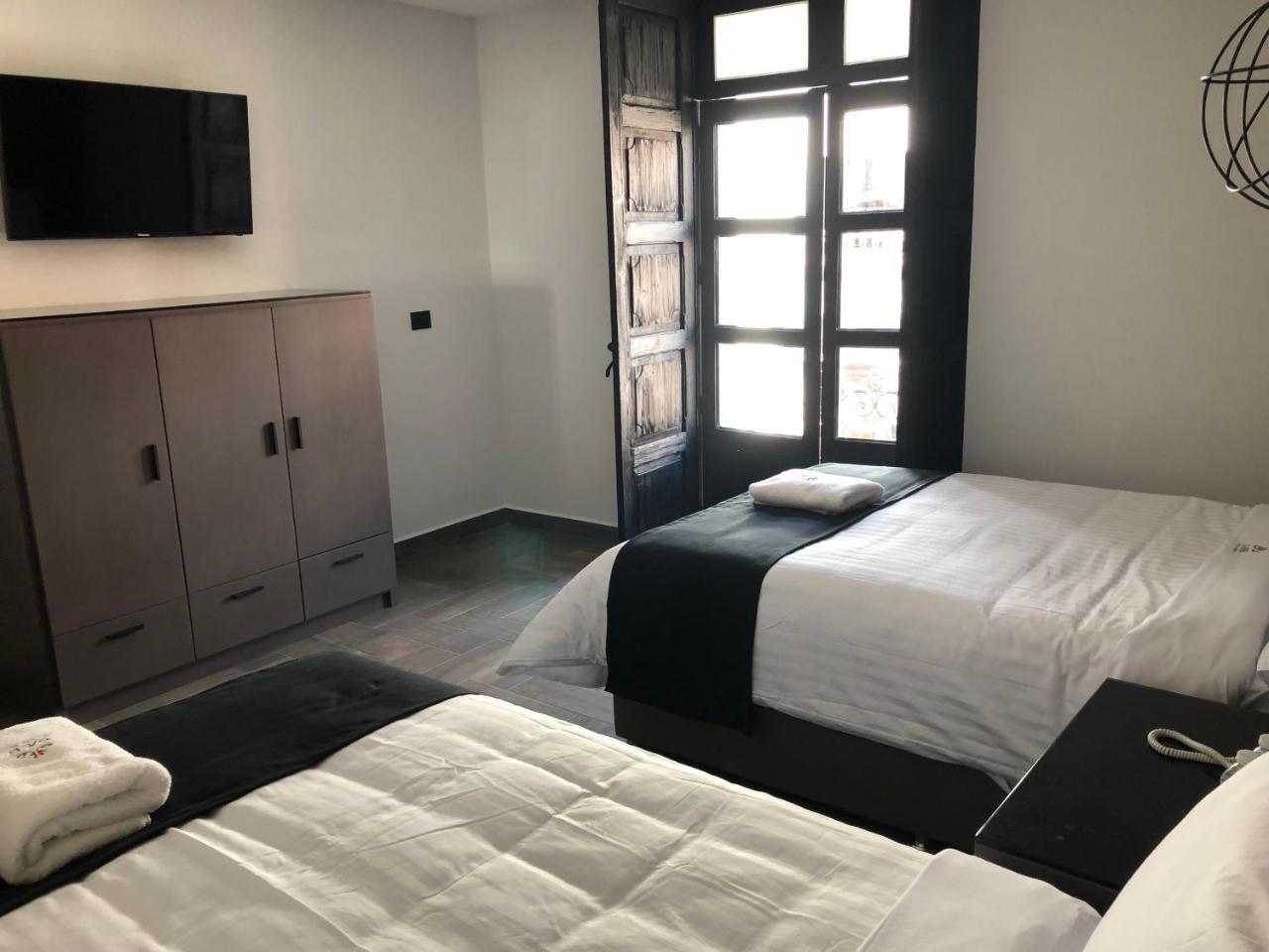 Hotel Isabel 4*